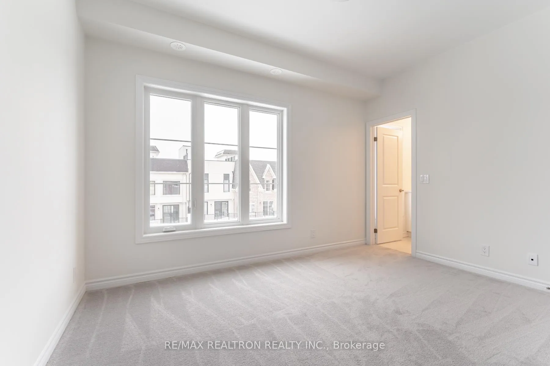 Photo 19 of 9706 Kennedy Road, Markham, Angus Glen — HOMEH