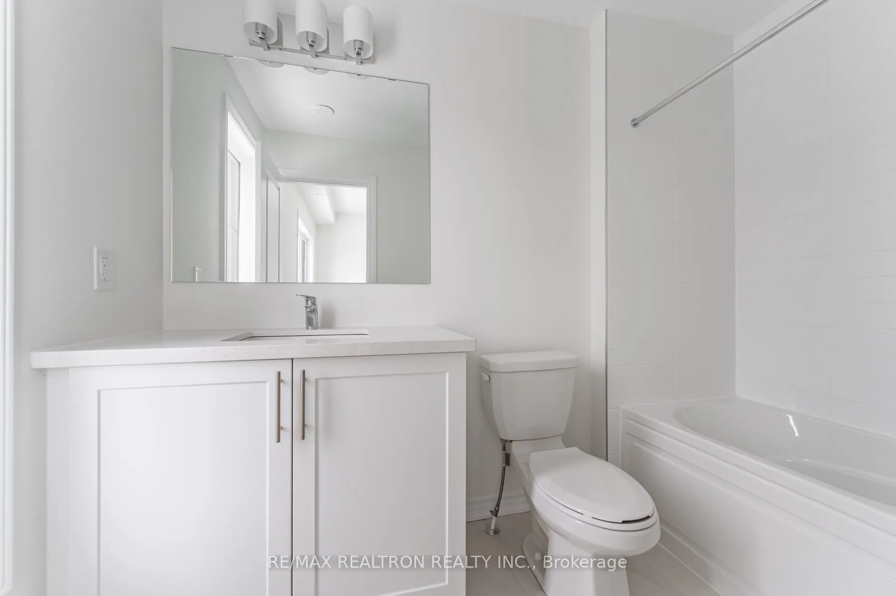 Photo 22 of 9706 Kennedy Road, Markham, Angus Glen — HOMEH
