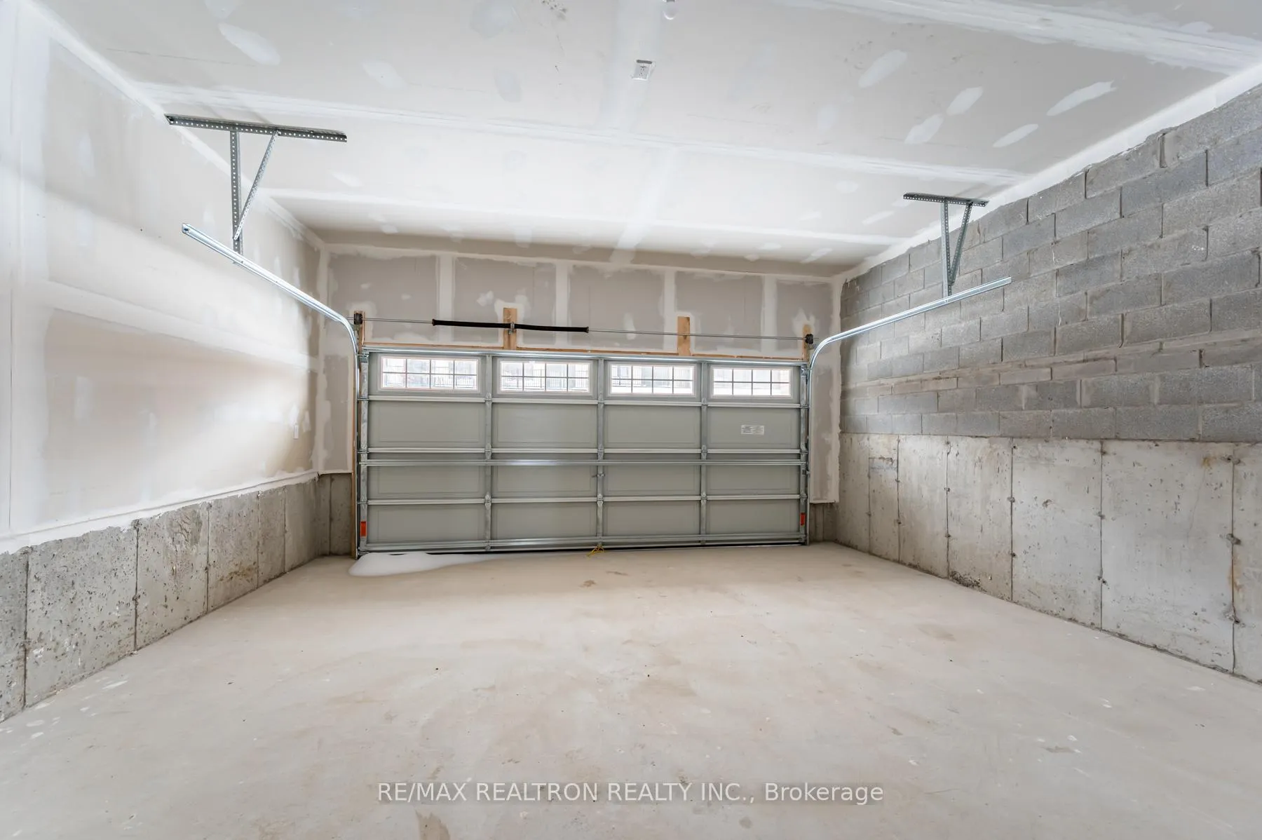Photo 40 of 9706 Kennedy Road, Markham, Angus Glen — HOMEH