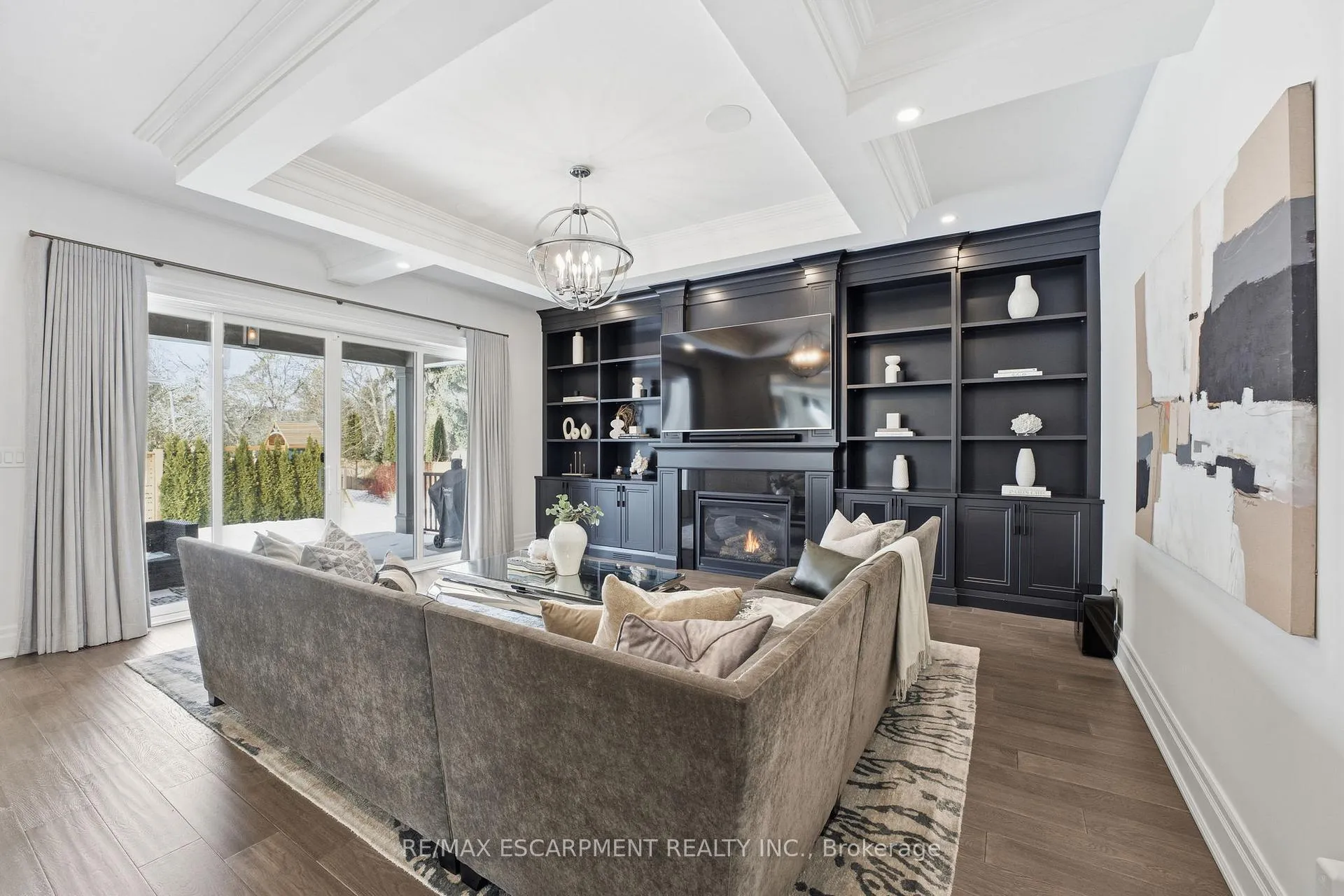 Photo 9 of Unit 3, 2265 Lakeshore Road, Burlington, Brant — HOMEH