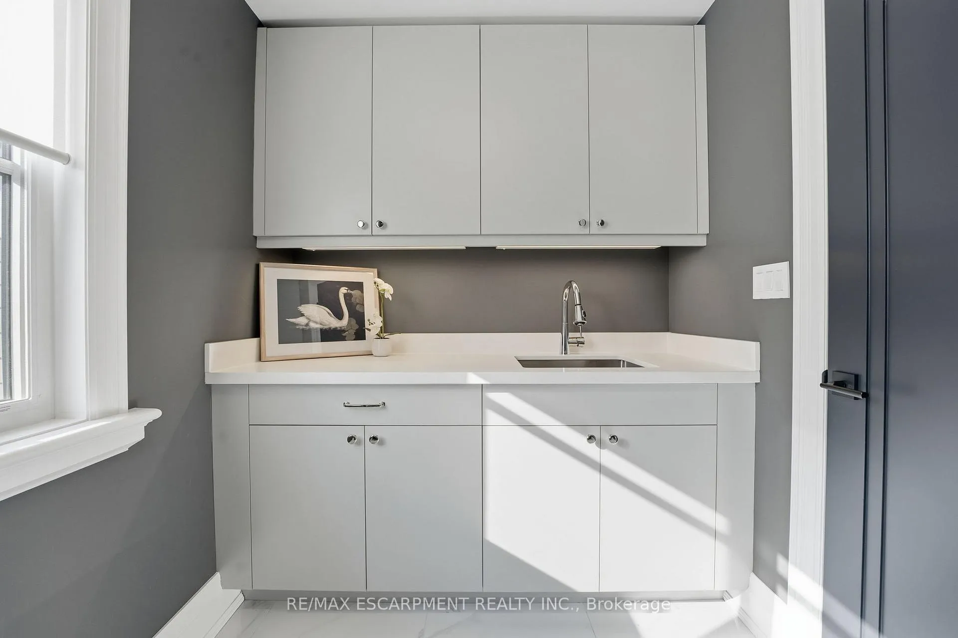 Photo 35 of Unit 3, 2265 Lakeshore Road, Burlington, Brant — HOMEH