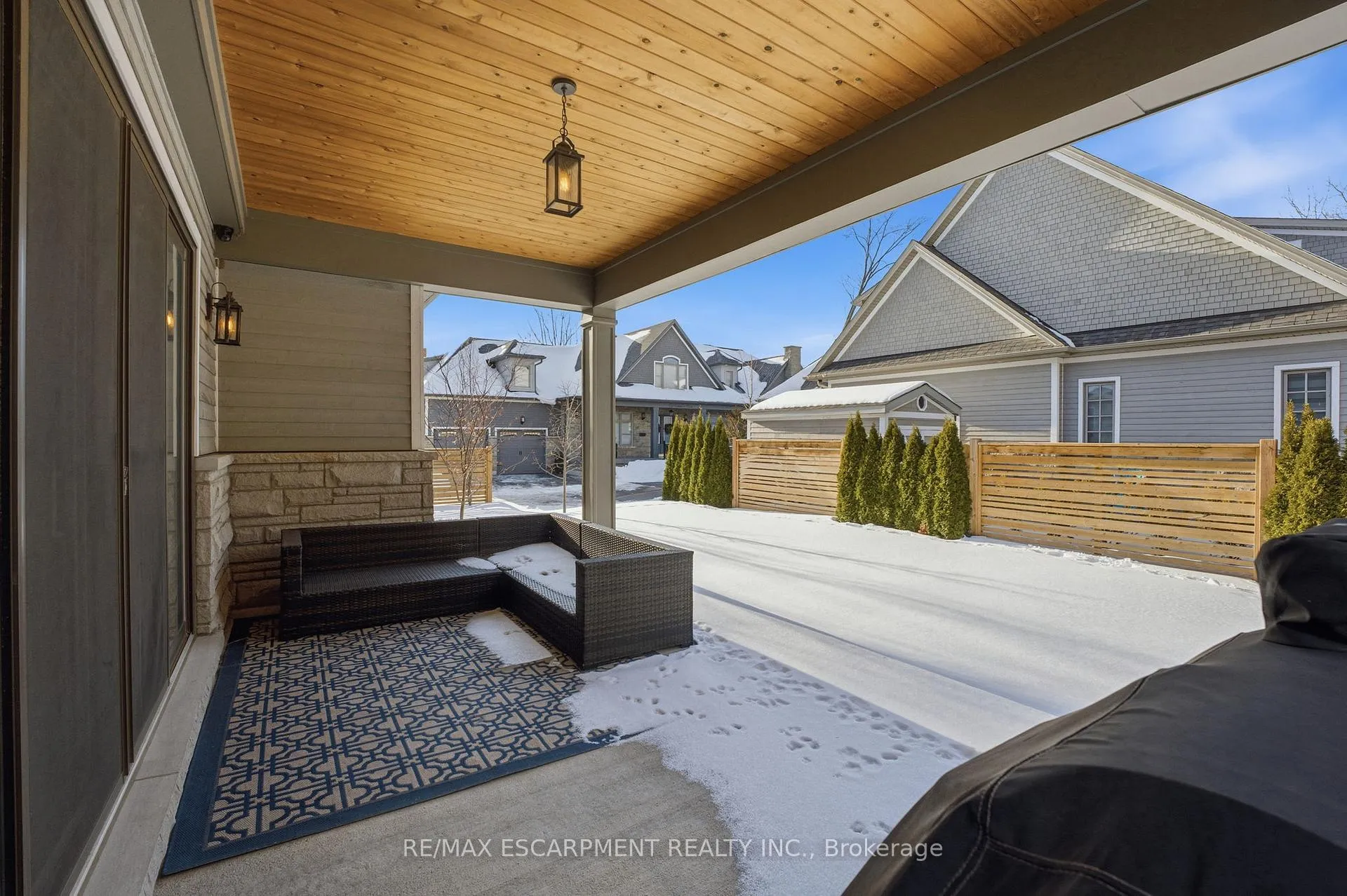Photo 46 of Unit 3, 2265 Lakeshore Road, Burlington, Brant — HOMEH