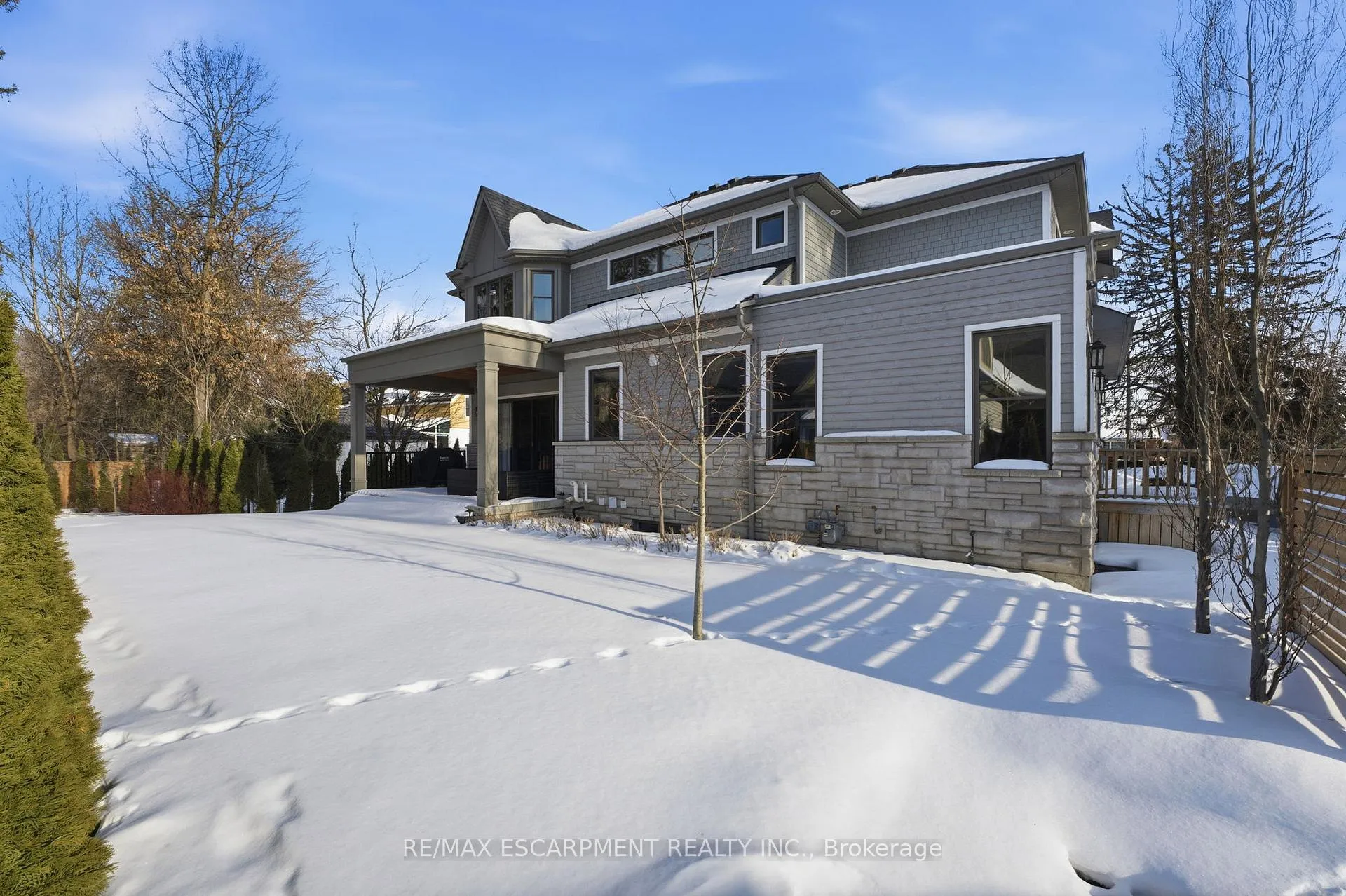 Photo 48 of Unit 3, 2265 Lakeshore Road, Burlington, Brant — HOMEH