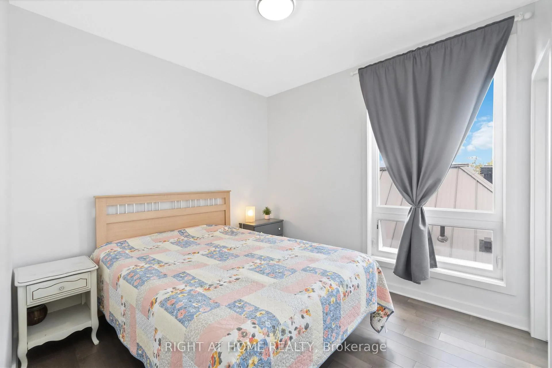 Photo 11 of Unit 305, 22 Perkins Street, Ottawa, West Centre Town — HOMEH