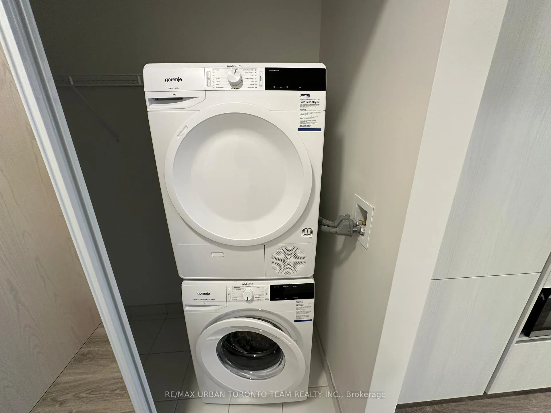 Photo 12 of Unit 2111, 8 Interchange Way, Vaughan, Vaughan Corporate Centre — HOMEH