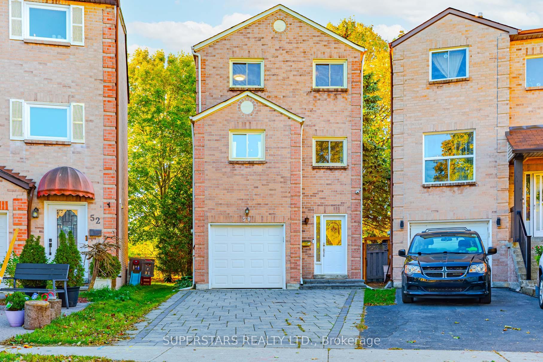 Front of 50 Cottonwood Court