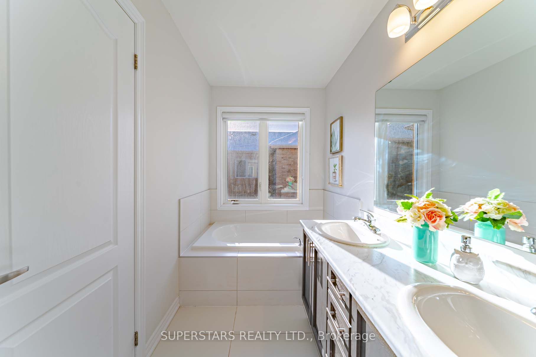 Photo 18 of 178 Webb Street, Markham, Cornell — HOMEH