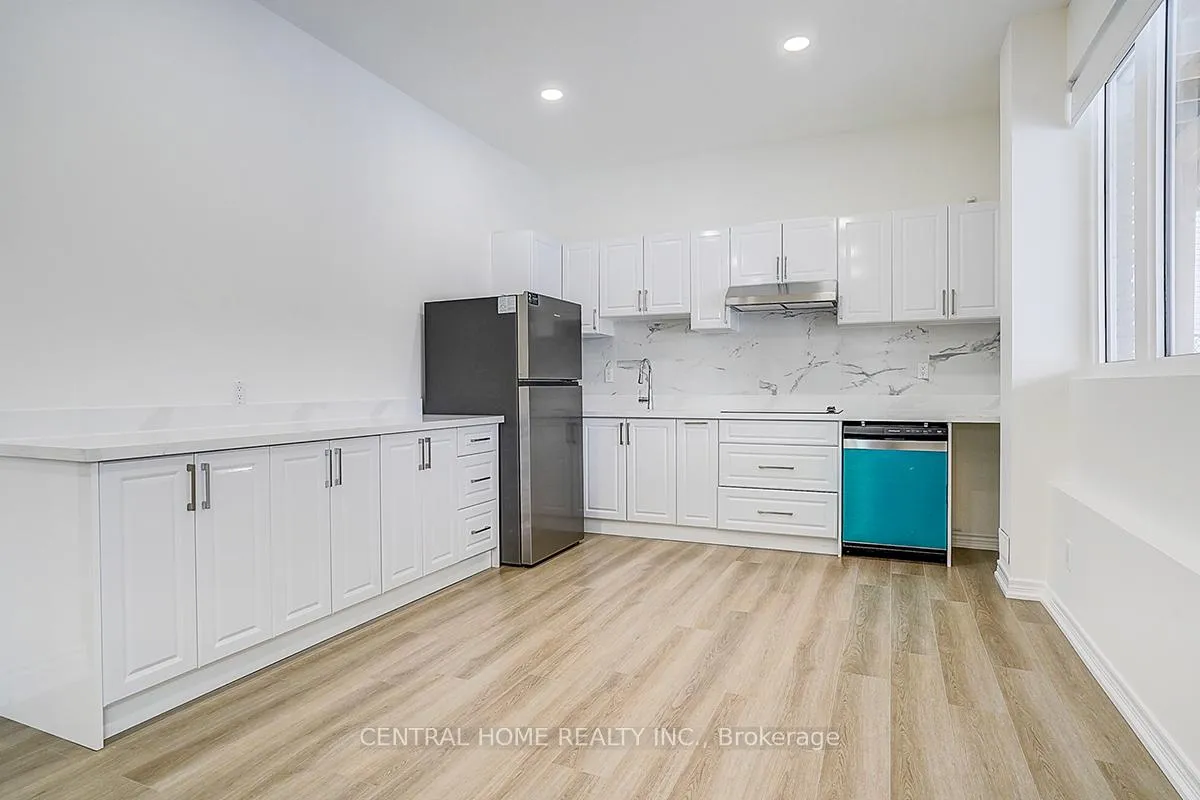 Photo 9 of Unit Bsmt, 134 Bradgate Drive, Markham, Thornlea — HOMEH