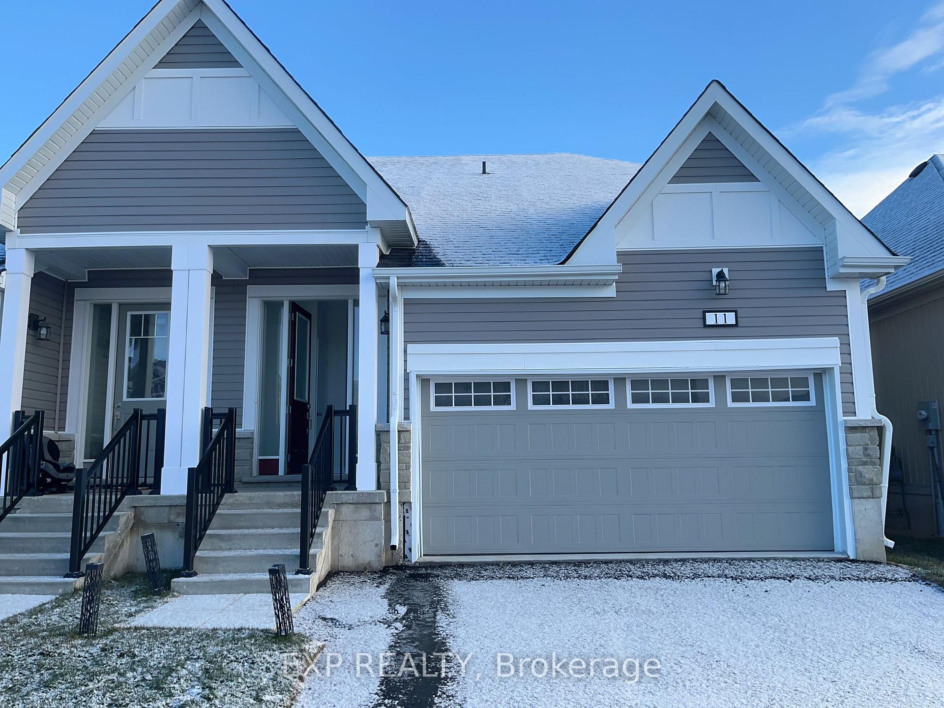 Front of 11 Golf Links Drive