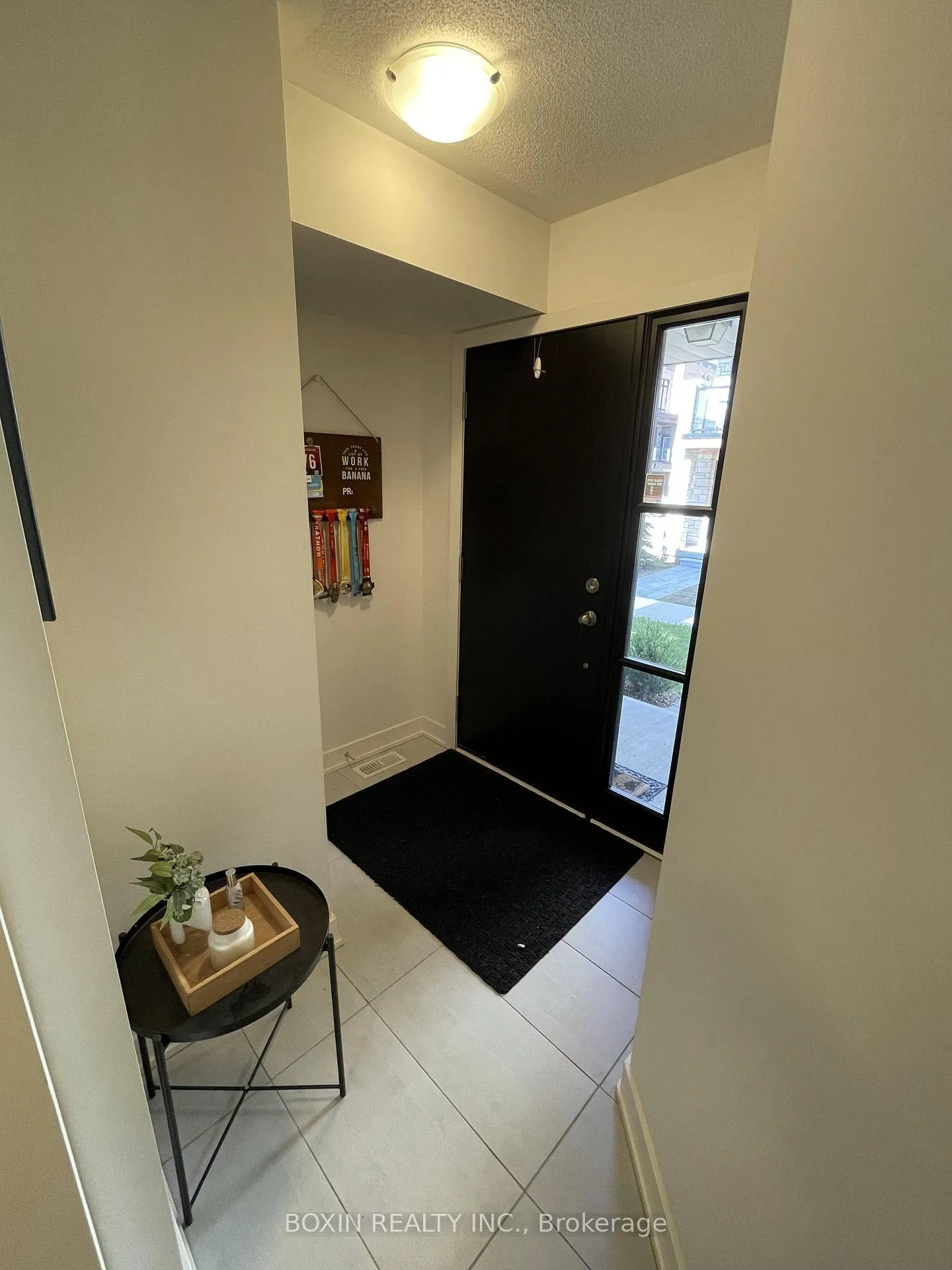 Photo 2 of 38 Gerussi Street, Vaughan, Vellore Village — HOMEH