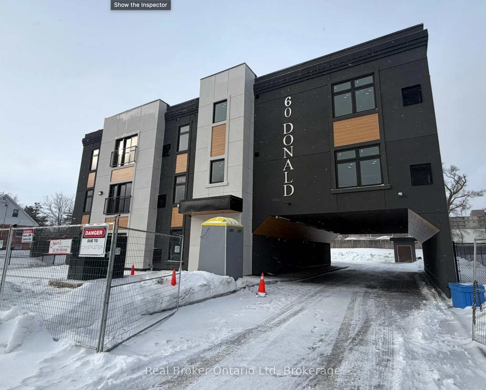 Photo 1 of Unit 303, 60 Donald Street, Barrie, Queen's Park — HOMEH
