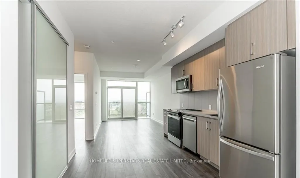 Photo 6 of Unit 610, 681 Yonge Street, Barrie, Painswick South — HOMEH