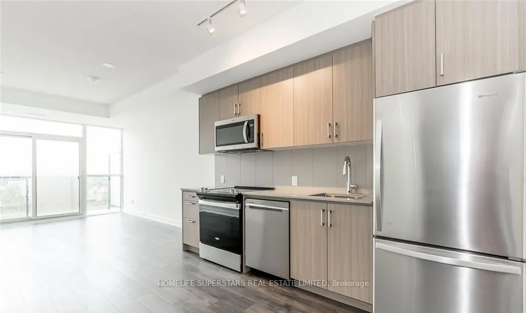 Photo 8 of Unit 610, 681 Yonge Street, Barrie, Painswick South — HOMEH