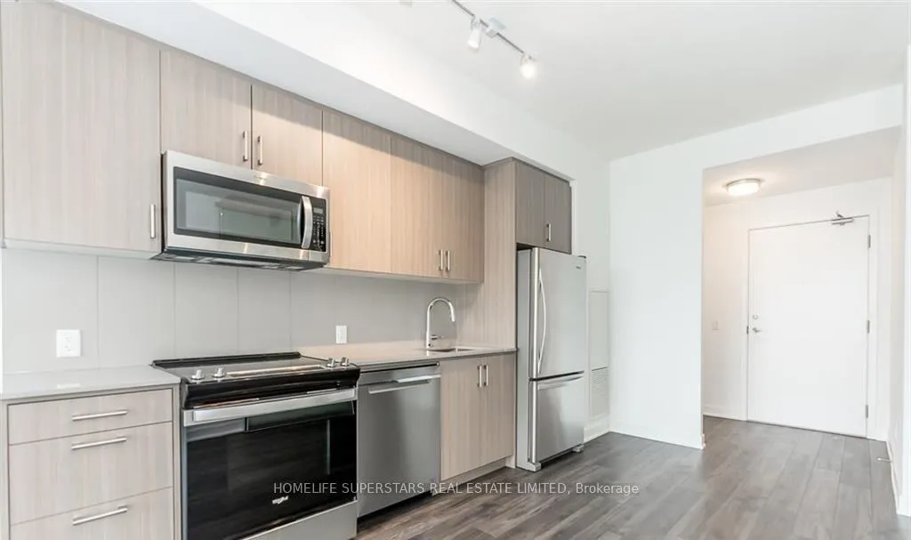 Photo 9 of Unit 610, 681 Yonge Street, Barrie, Painswick South — HOMEH
