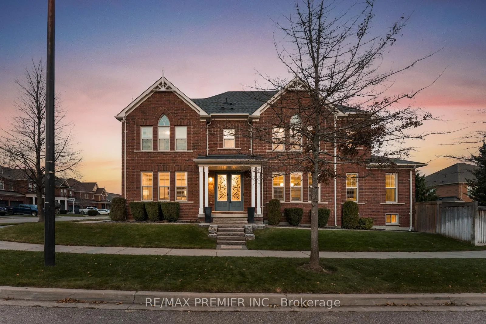 Photo 1 of 31 Boyces Creek Court, Caledon, Caledon East — HOMEH