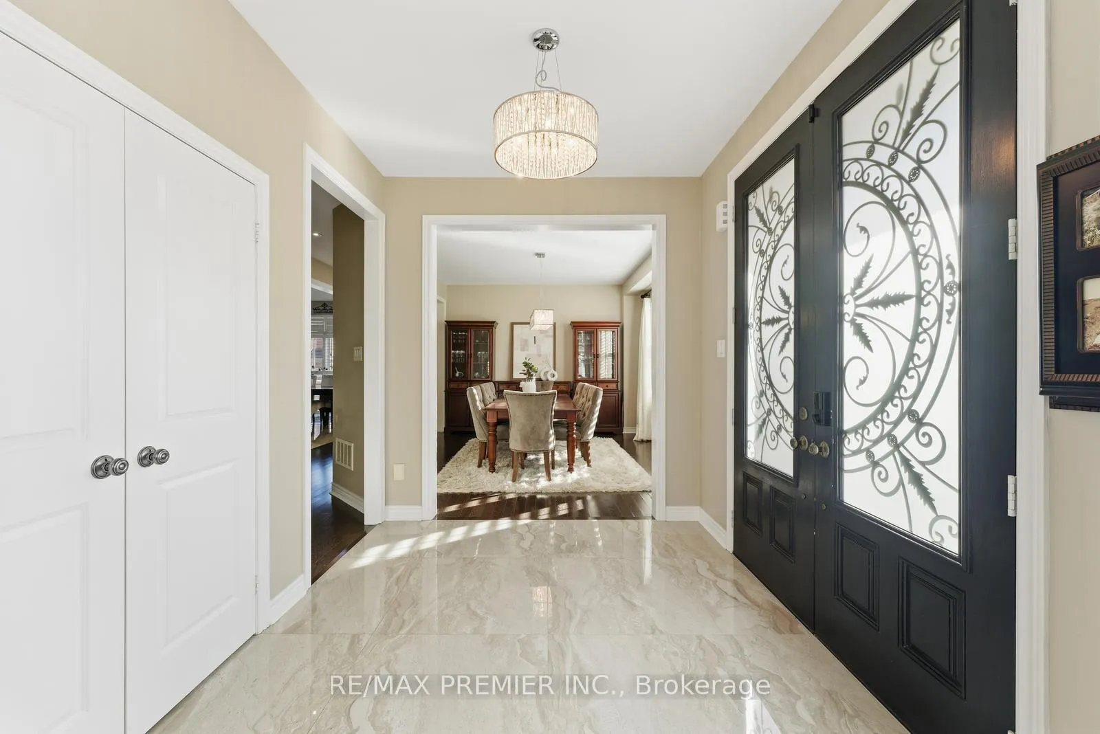 Photo 7 of 31 Boyces Creek Court, Caledon, Caledon East — HOMEH