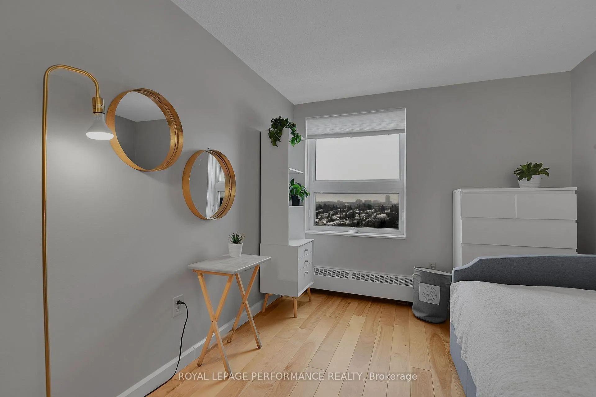 Photo 17 of Unit 905, 373 Laurier Avenue E, Ottawa, Sandy Hill — HOMEH
