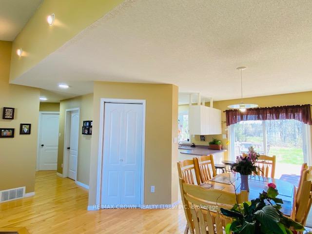 Photo 17 of 261 Brunetville Road, Kapuskasing — HOMEH
