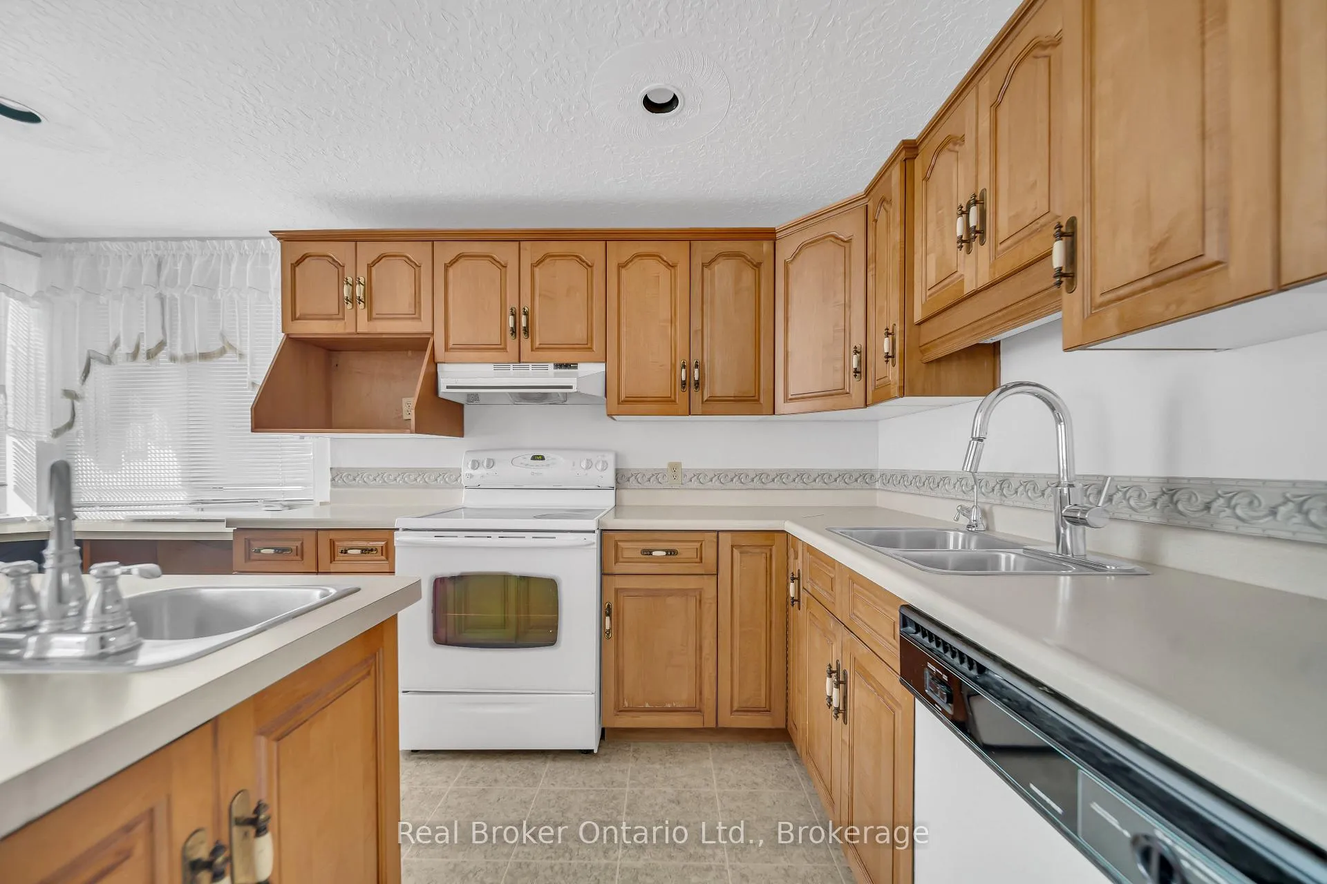 Photo 18 of 4118 83 Line, Perth East, Mornington — HOMEH