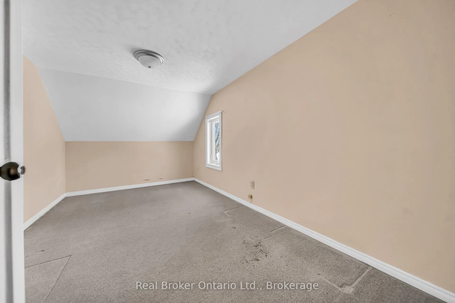 Photo 39 of 4118 83 Line, Perth East, Mornington — HOMEH