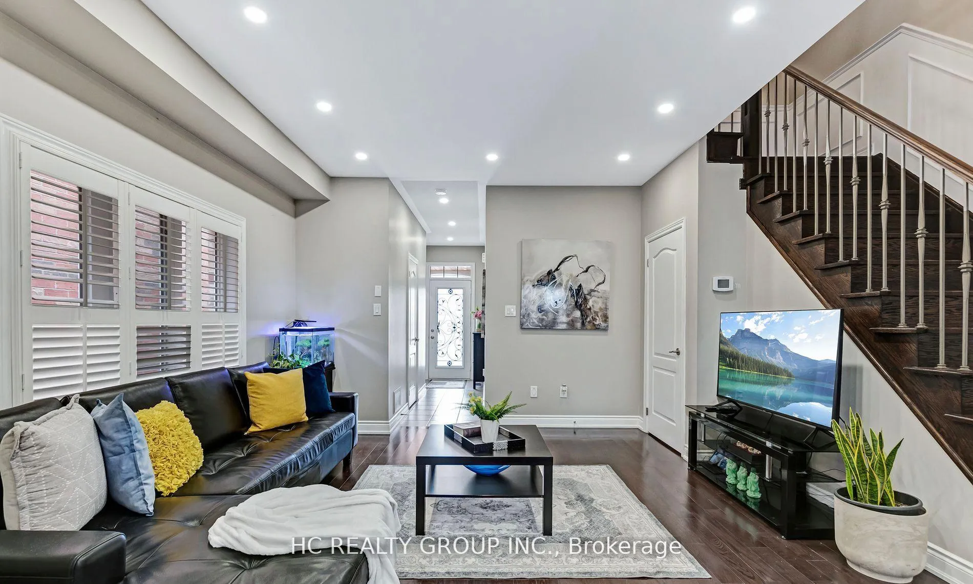 Photo 11 of 90 Boticelli Way, Vaughan, Vellore Village — HOMEH