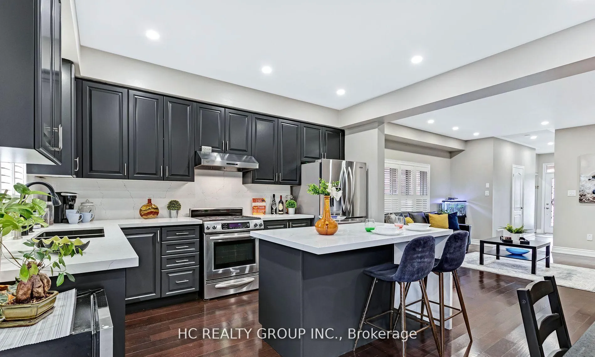 Photo 14 of 90 Boticelli Way, Vaughan, Vellore Village — HOMEH