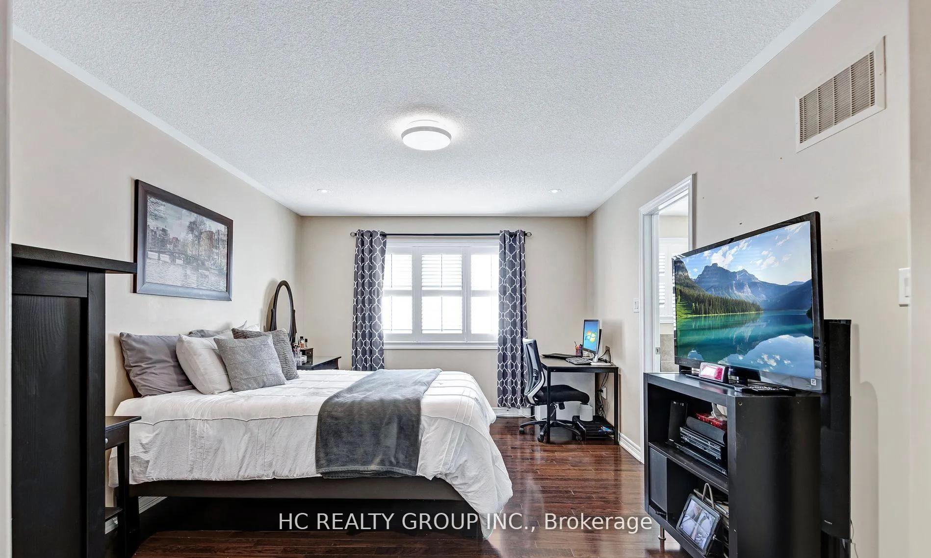 Photo 19 of 90 Boticelli Way, Vaughan, Vellore Village — HOMEH