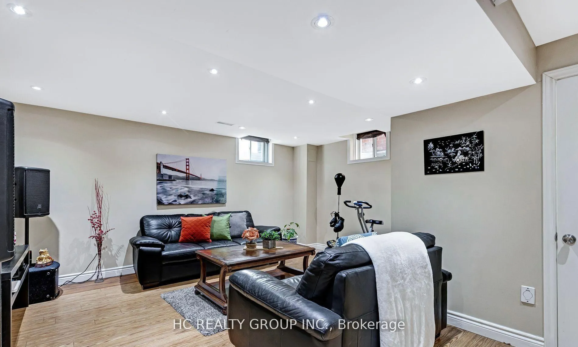 Photo 32 of 90 Boticelli Way, Vaughan, Vellore Village — HOMEH
