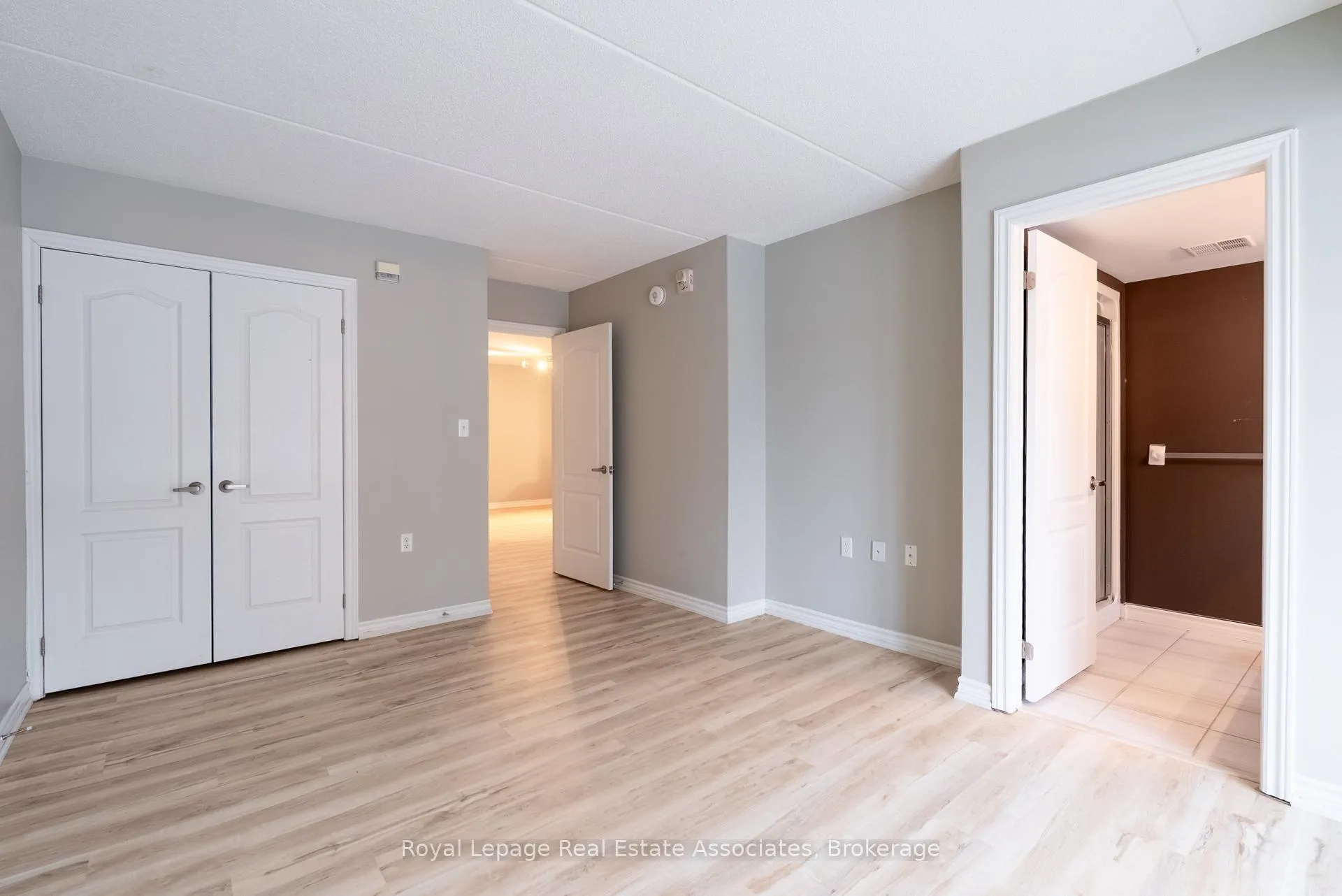 Photo 24 of Unit 102, 1460 Main Street E, Milton, Dempsey — HOMEH