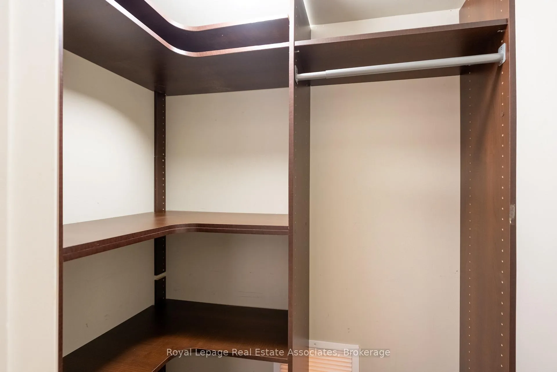 Photo 36 of Unit 102, 1460 Main Street E, Milton, Dempsey — HOMEH