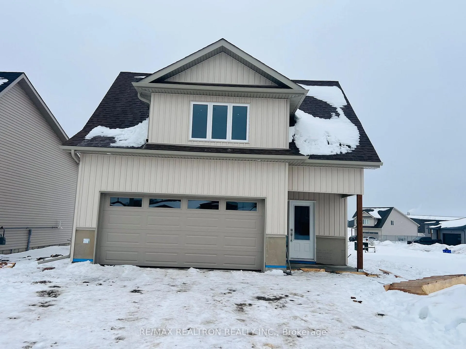 Photo 1 of 41 Summit Crescent, Belleville, Belleville Ward — HOMEH