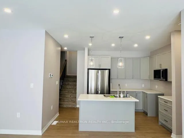 Photo 7 of 41 Summit Crescent, Belleville, Belleville Ward — HOMEH