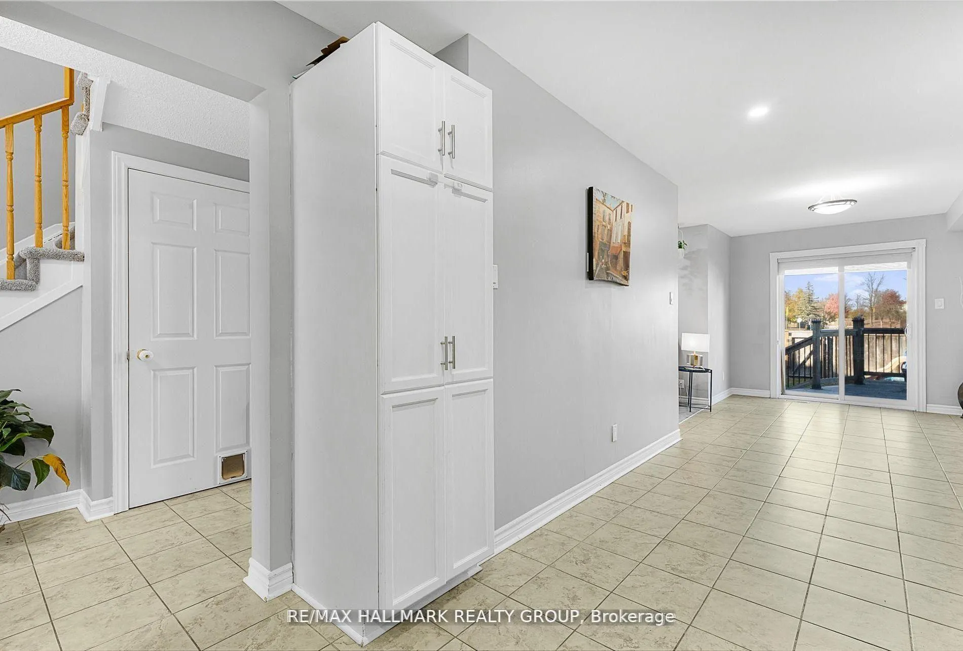 Photo 9 of 93 Cedarock Drive, Ottawa, Kanata - Bridlewood — HOMEH