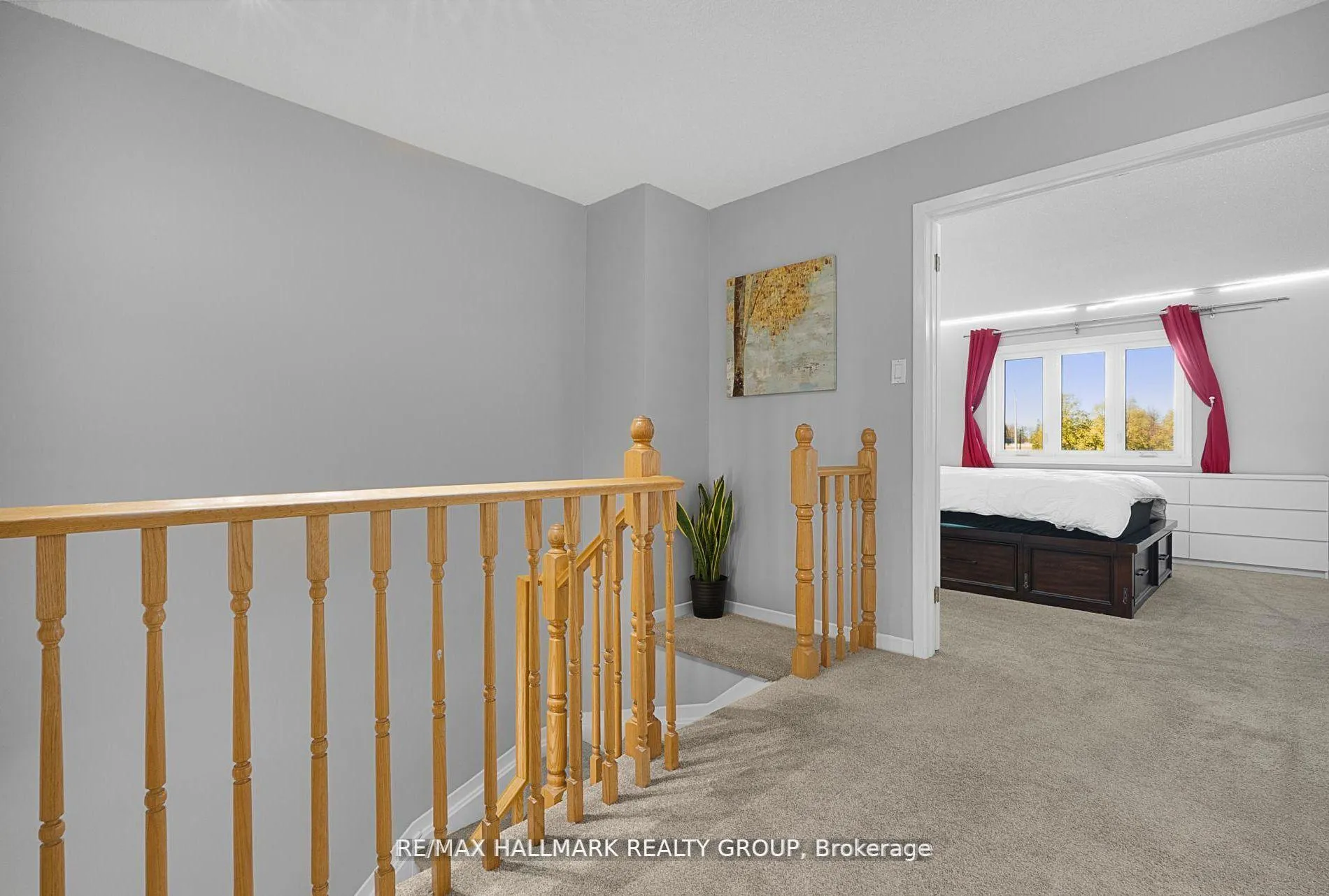 Photo 12 of 93 Cedarock Drive, Ottawa, Kanata - Bridlewood — HOMEH