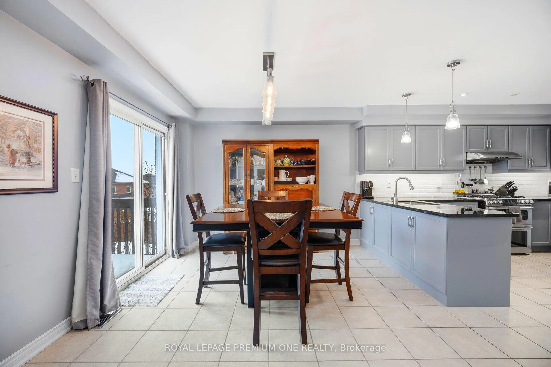 Photo 13 of 99 Royal Pine Avenue, Vaughan, Sonoma Heights — HOMEH