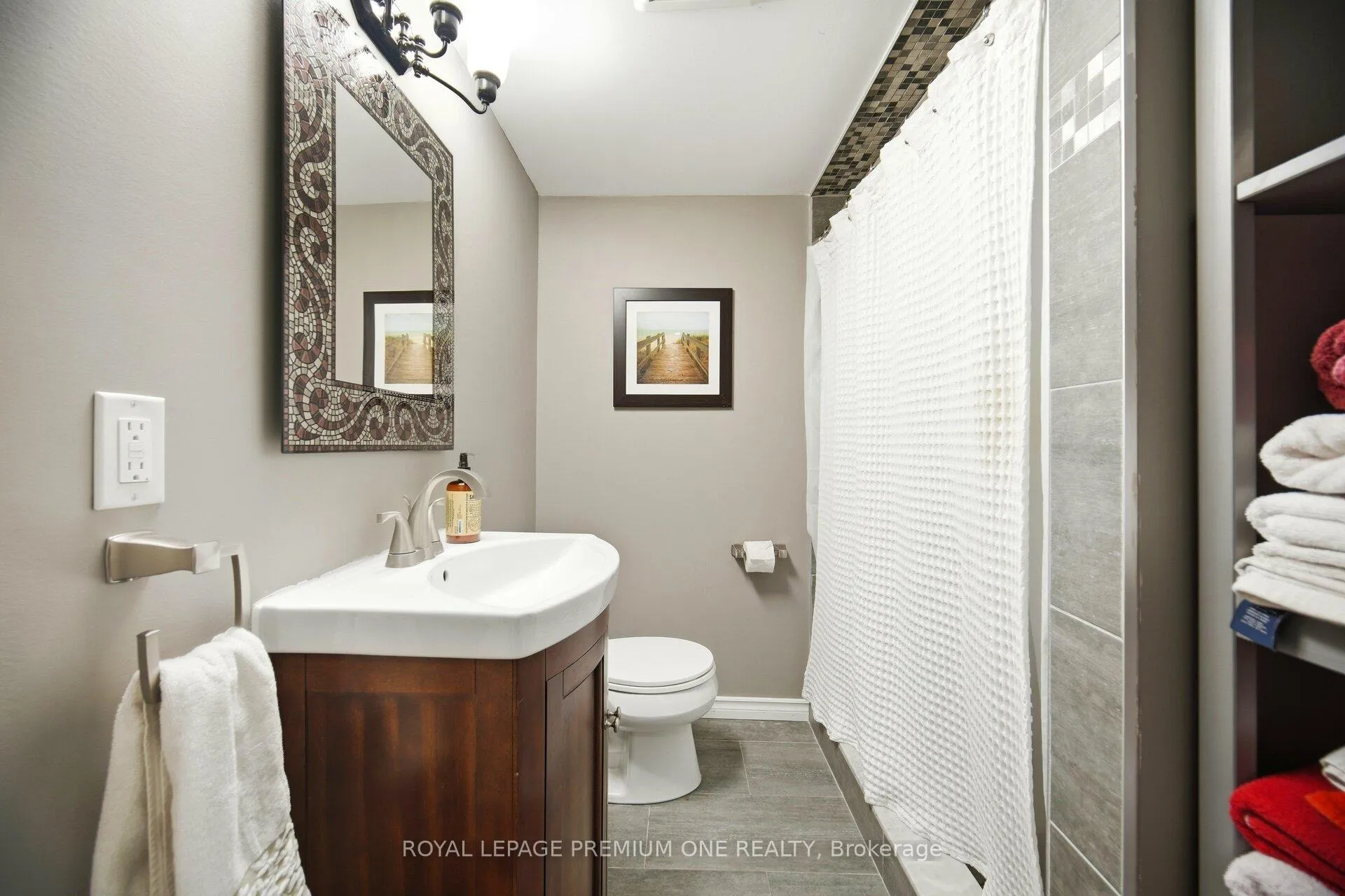 Photo 43 of 99 Royal Pine Avenue, Vaughan, Sonoma Heights — HOMEH