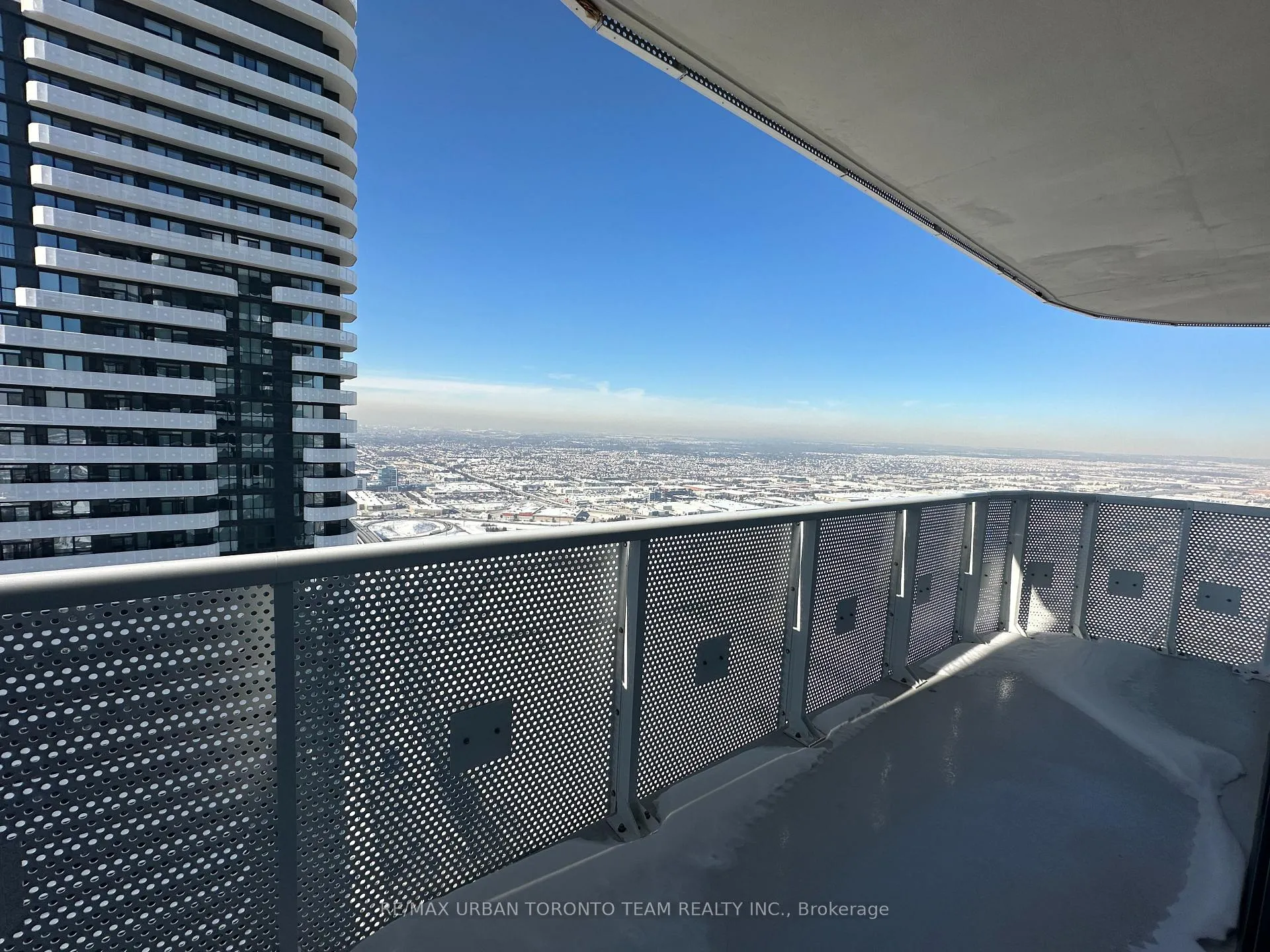 Photo 13 of Unit 5502, 8 Interchange Way, Vaughan, Vaughan Corporate Centre — HOMEH