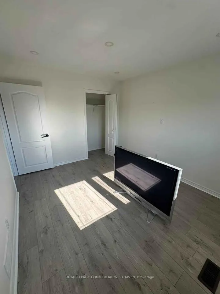 Photo 14 of Unit Main, 82 Scott Road, Toronto, Keelesdale-Eglinton West — HOMEH