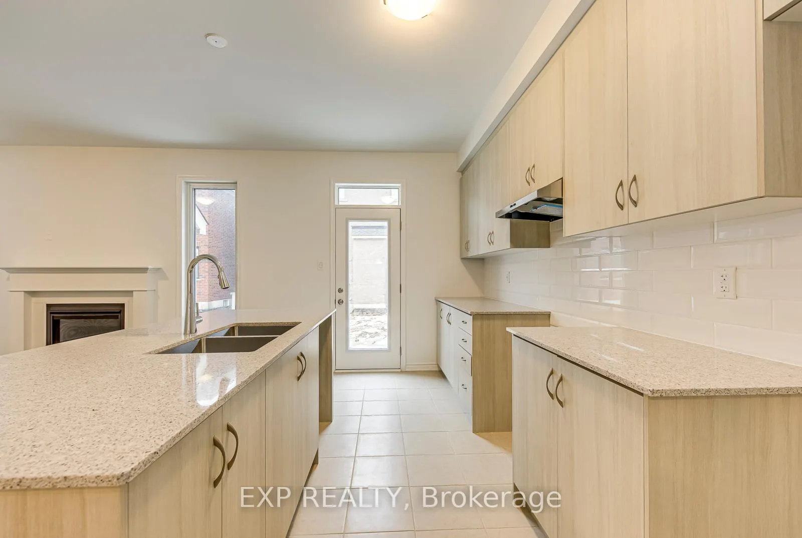 Photo 12 of 1313 Whitlock Avenue, Milton, Bowes — HOMEH