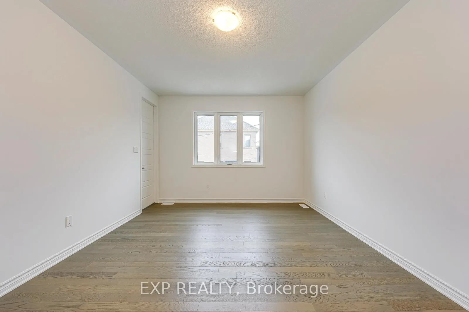Photo 21 of 1313 Whitlock Avenue, Milton, Bowes — HOMEH