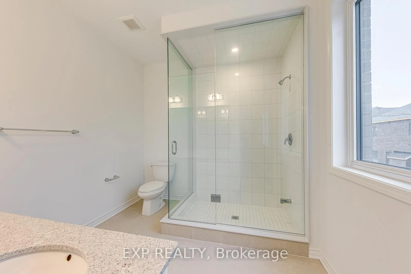 Photo 24 of 1313 Whitlock Avenue, Milton, Bowes — HOMEH