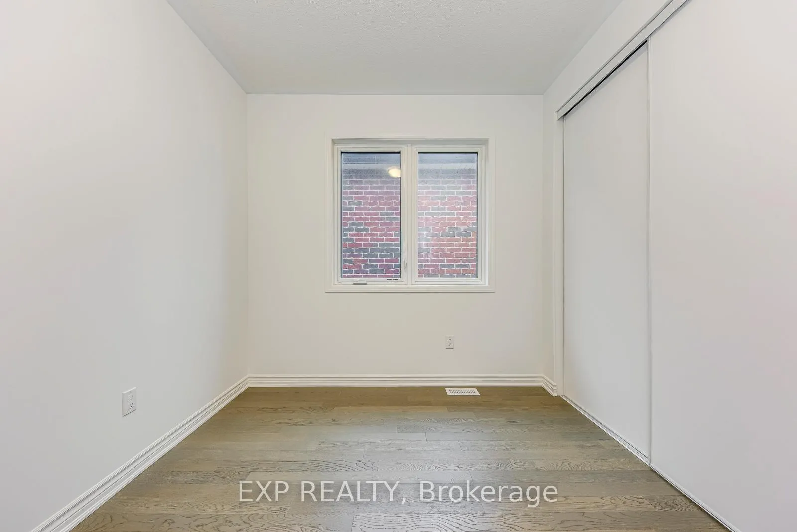 Photo 29 of 1313 Whitlock Avenue, Milton, Bowes — HOMEH