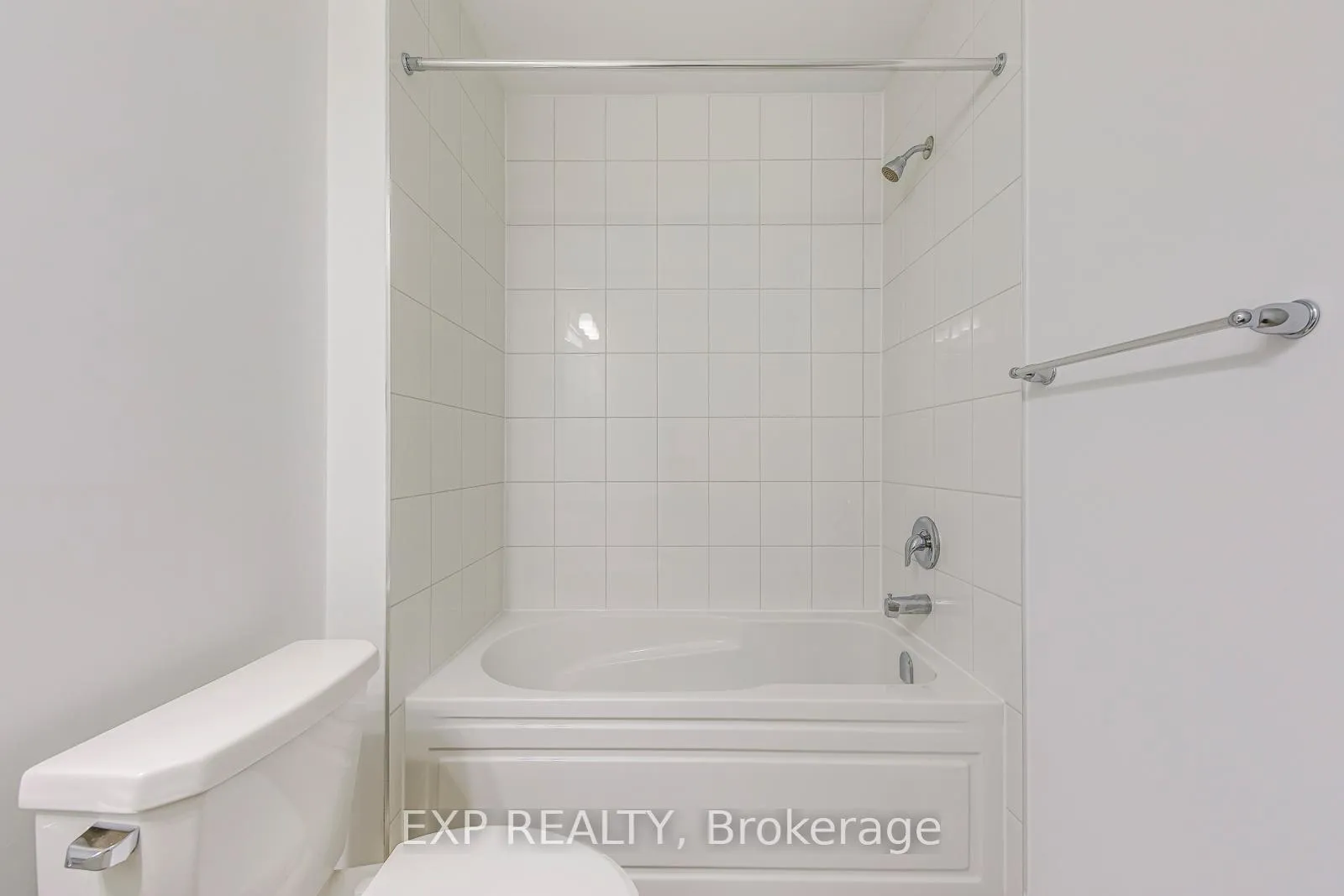 Photo 32 of 1313 Whitlock Avenue, Milton, Bowes — HOMEH