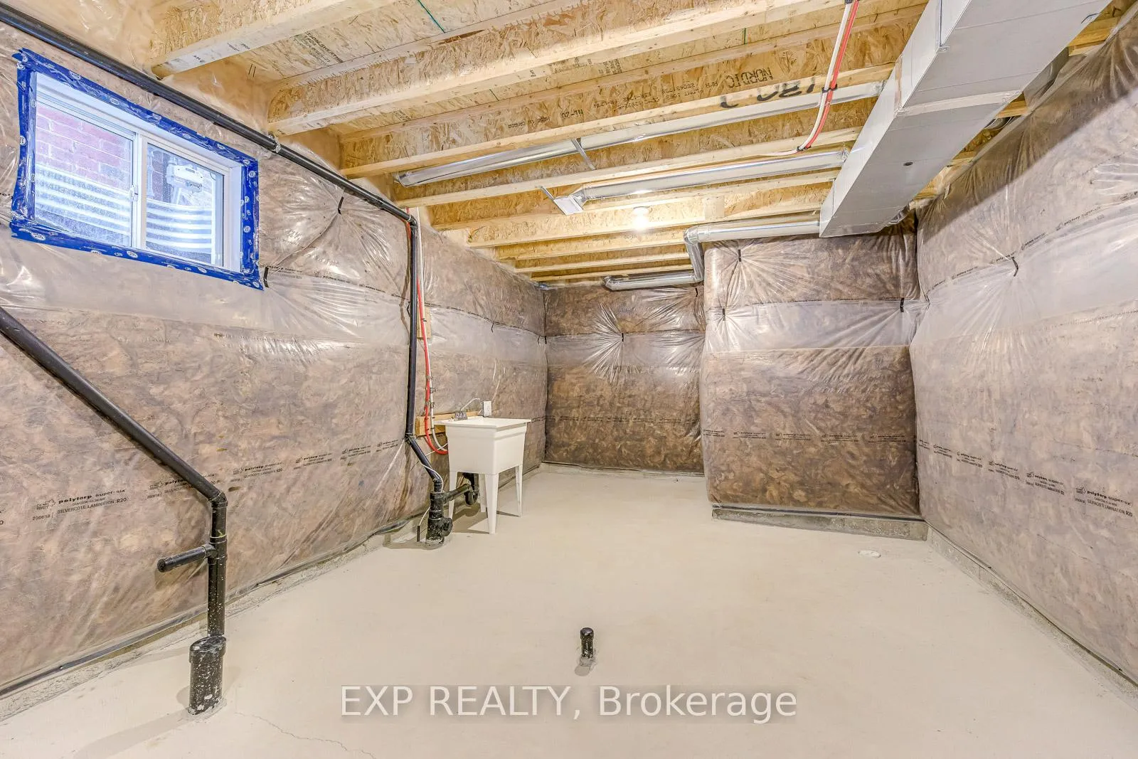 Photo 35 of 1313 Whitlock Avenue, Milton, Bowes — HOMEH
