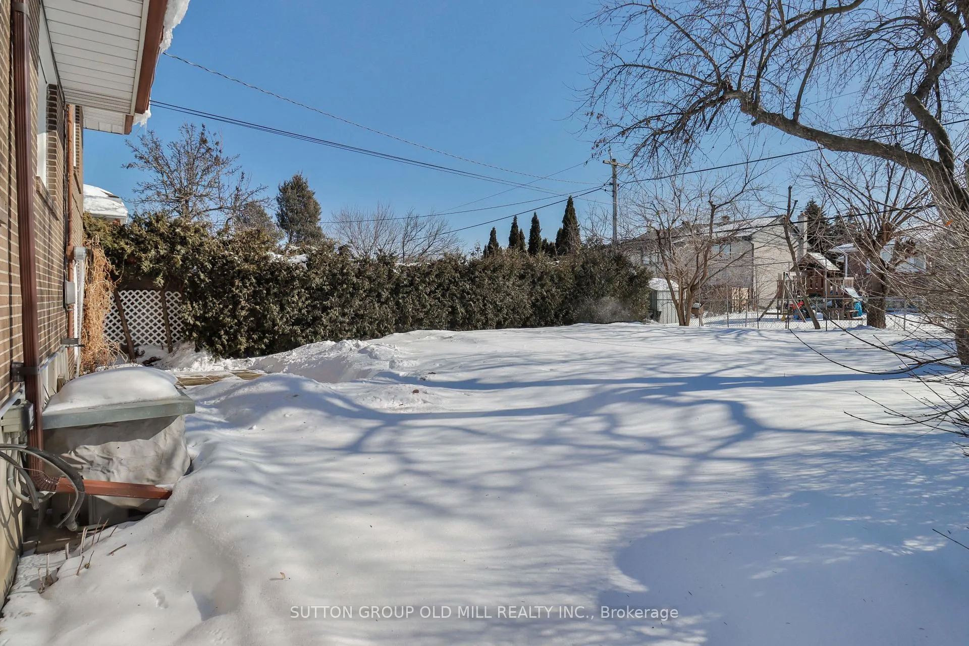 Photo 30 of 15 Manorhampton Drive, Etobicoke, Willowridge-Martingrove-Richview — HOMEH