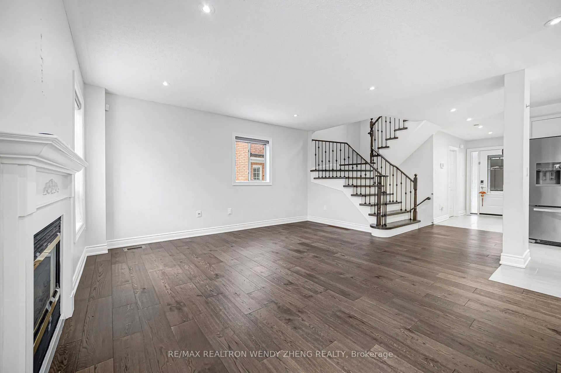 Photo 4 of 1077 Shoal Point Road, Ajax, South West — HOMEH