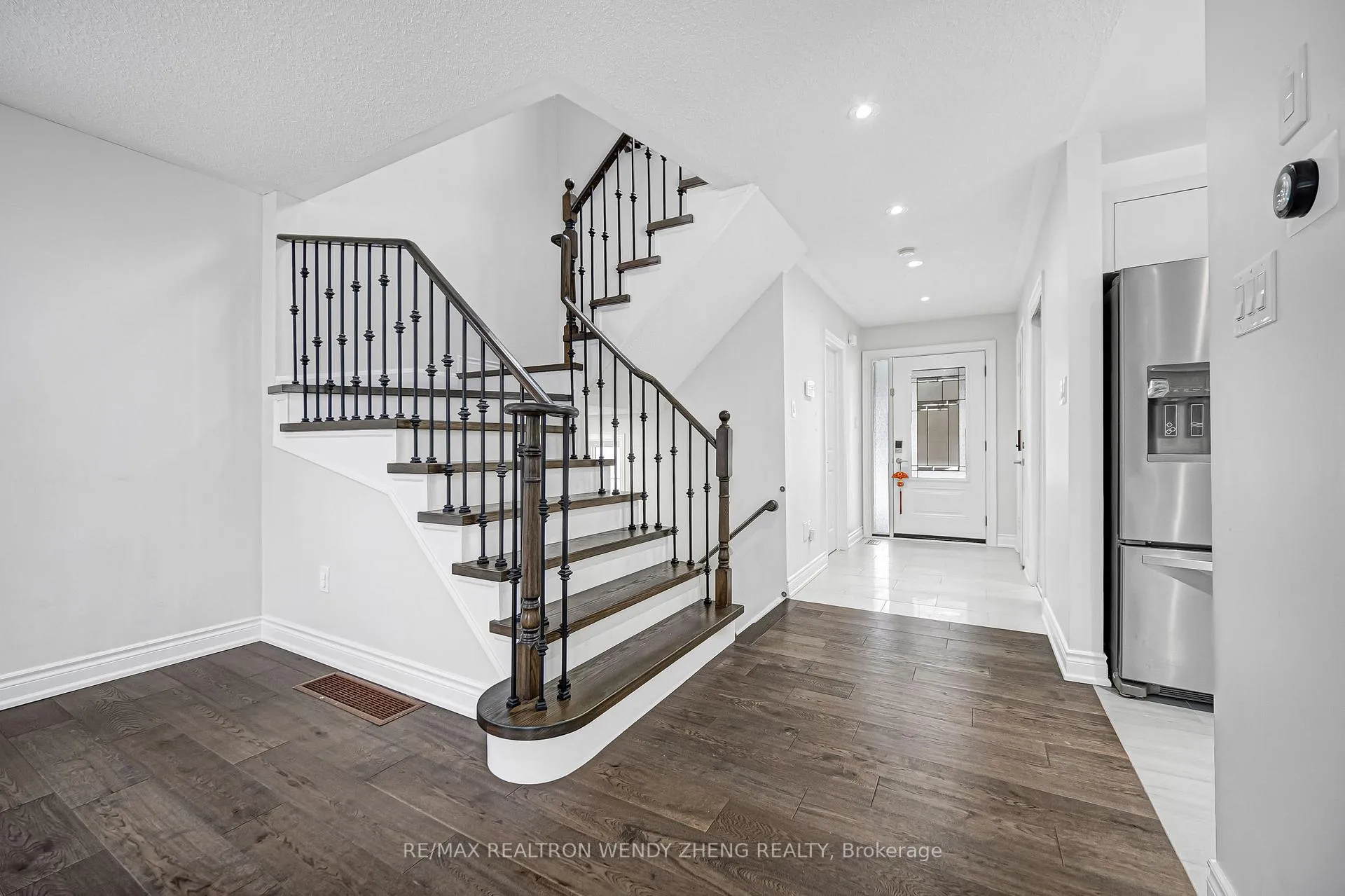 Photo 9 of 1077 Shoal Point Road, Ajax, South West — HOMEH