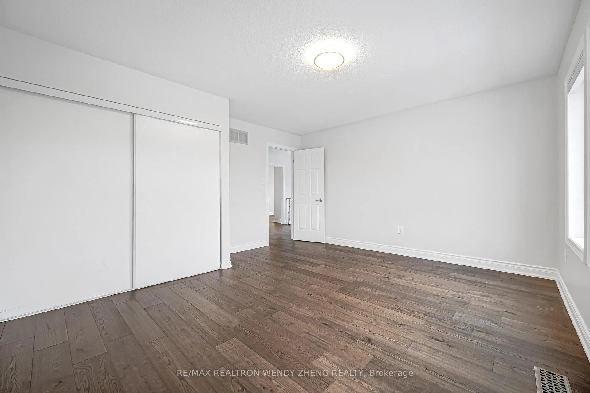 Photo 17 of 1077 Shoal Point Road, Ajax, South West — HOMEH