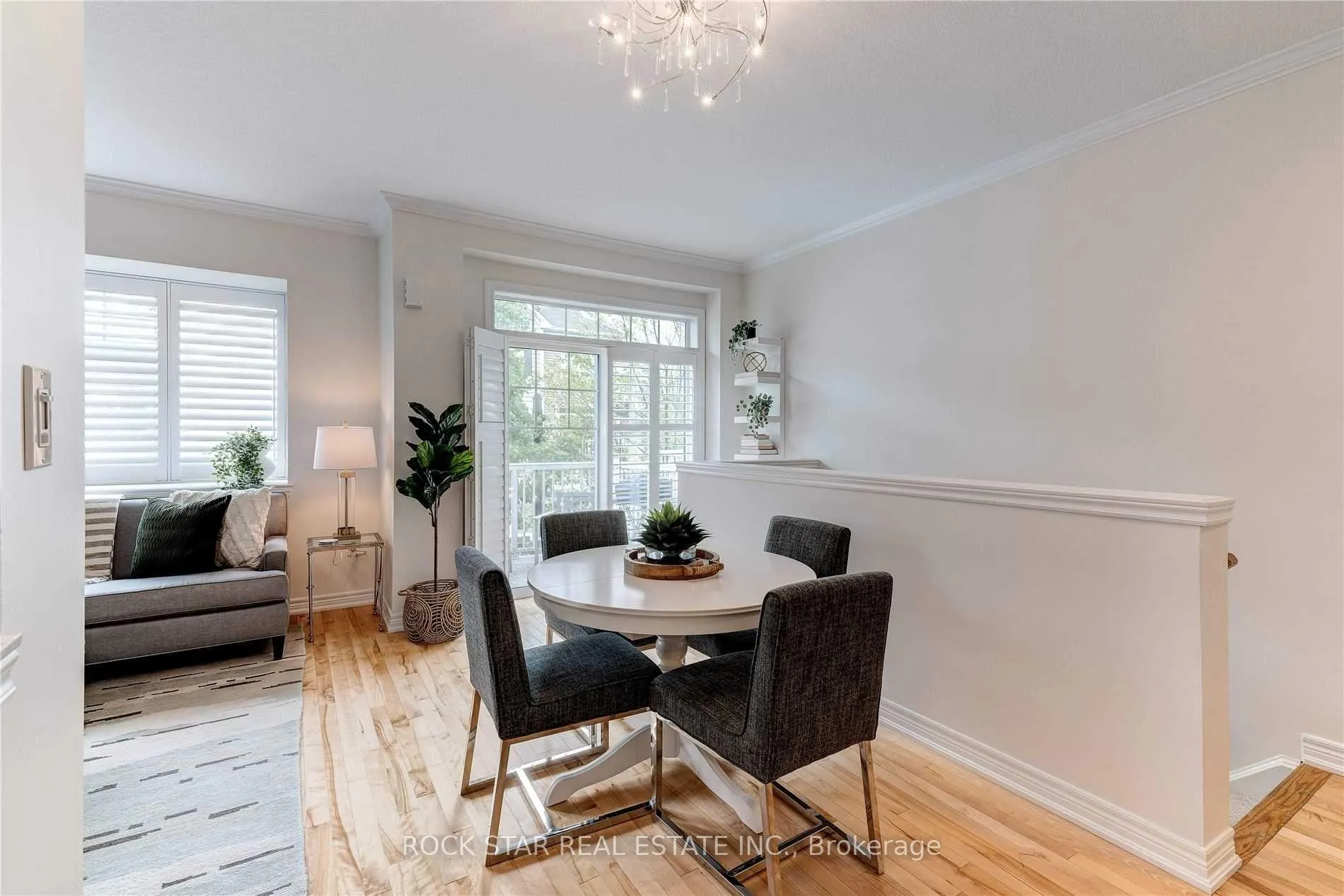 Photo 7 of Unit 32, 337 Beach Boulevard, Hamilton, Hamilton Beach — HOMEH