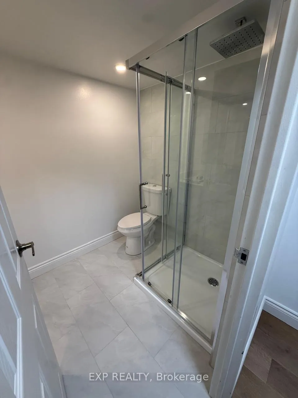 Photo 2 of Unit 1012, 2760 Carousel Crescent, Ottawa, Emerald Woods/Sawmill Creek — HOMEH